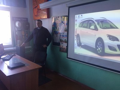 Начальник ОГИБДД  встретился с учащимися техникума транспорта
